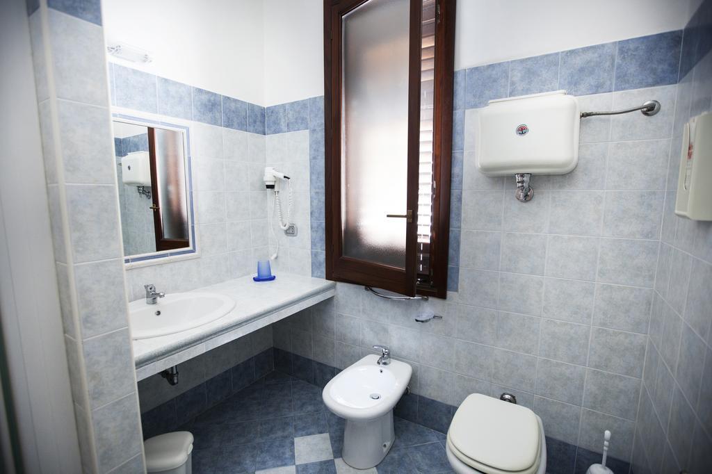 Hotel Piccolo Mondo San Vito Lo Capo Oda fotoğraf
